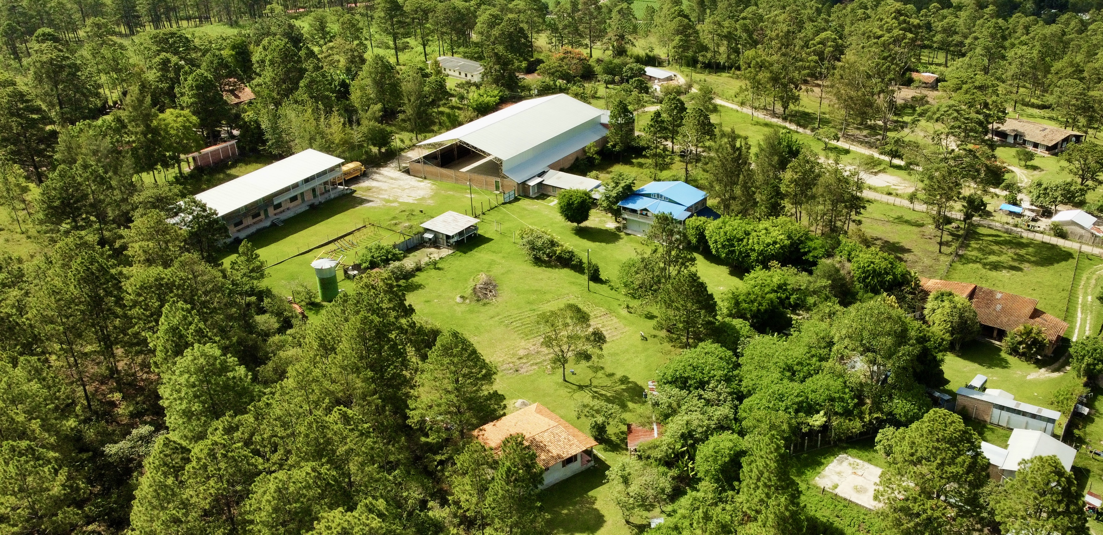 Zambrano y comunidades colindantes